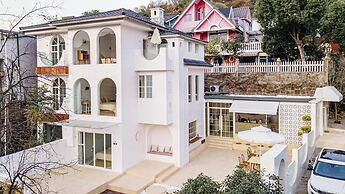 HANG ZHOU XI HU DOUMO SHAN JING JIU DIAN