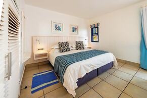 Club Mykonos by First Private Stays