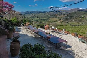 Villa Chianti With Exclusive Pool And Typical Barn