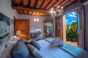 Villa Chianti With Panoramic Pool On The Vineyard