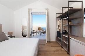 Design Villa With Infinity Pool & Li Galli View
