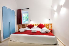 Elegant Villa In Anacapri | Infinity Pool & Design