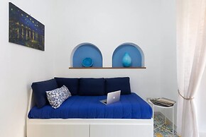 Brezza Marina-Authentic Sorrento Flat By The Beach