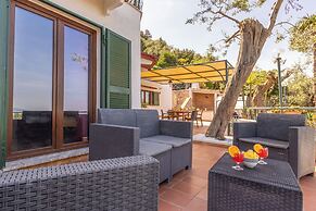 Villa Panorama With Private Pool & View