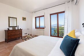 Villa Panorama With Private Pool & View
