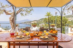 Villa Panorama With Private Pool & View