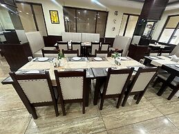 Hotel Anant Restaurant And Bar