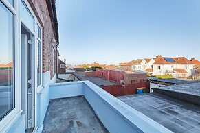 Host Stay The Parade View