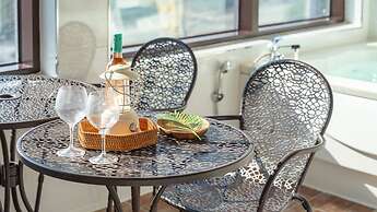 Geoje Marine Castle Spa Pension