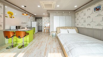 Geoje Marine Castle Spa Pension