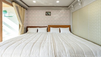 Geoje Marine Castle Spa Pension