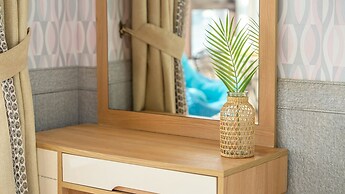 Geoje Marine Castle Spa Pension