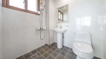 Geoje Marine Castle Spa Pension