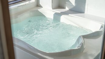 Geoje Marine Castle Spa Pension