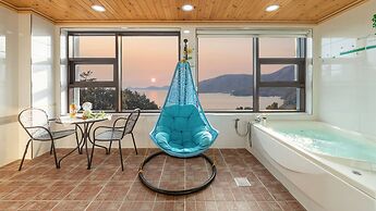 Geoje Marine Castle Spa Pension