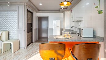 Geoje Marine Castle Spa Pension