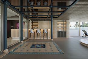 Halong Lyra Grandeur Cruise