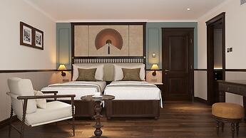 Halong Lyra Grandeur Cruise