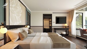 Halong Lyra Grandeur Cruise