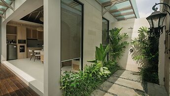 Deneva Villa by Betterplace