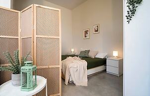 Room-charming Guest Room in Frassino wit