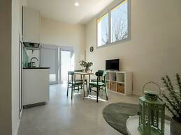 Room-charming Guest Room in Frassino wit