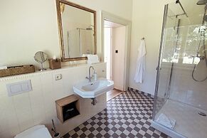 Schlosshotel Neustrelitz