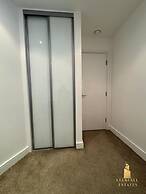 Leeds Apt - Hottub - Sleeps 6 - Special Occasions