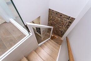 Stanhope Mews Style - 4sms