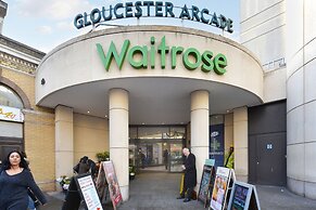 Stanhope Mews Exclusive - 1smw