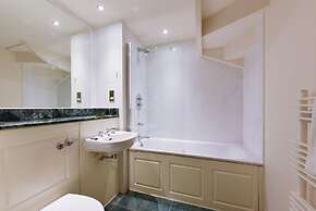 Cromwell Style IV - 915pw