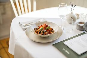 Naya Retreat & Hotell