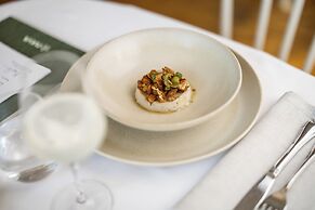 Naya Retreat & Hotell