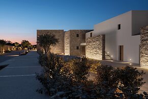 Vione Paros Hotel