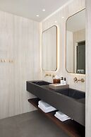 Vione Paros Hotel