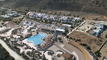 Vione Paros Hotel