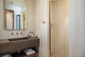 Vione Paros Hotel