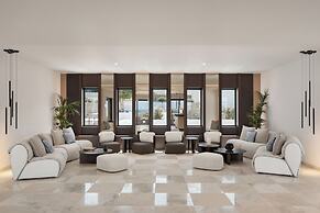 Vione Paros Hotel