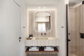 Vione Paros Hotel