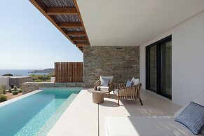 Vione Paros Hotel