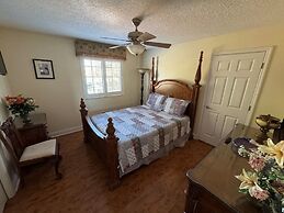 Southern Comfort 8 Bedroom Home