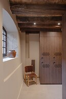 MiHotel - Cité Médiévale de Pérouges