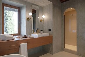 MiHotel - Cité Médiévale de Pérouges