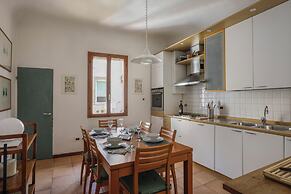 Charming Apartment in Oltrarno