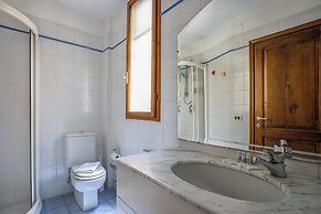 Charming Apartment in Oltrarno