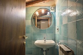 Charming Apartment in Oltrarno