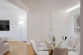 Athens Golden Light Premium Residence