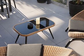 Athens Golden Light Premium Residence