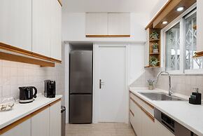 Athens Golden Light Premium Residence