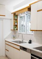 Athens Golden Light Premium Residence